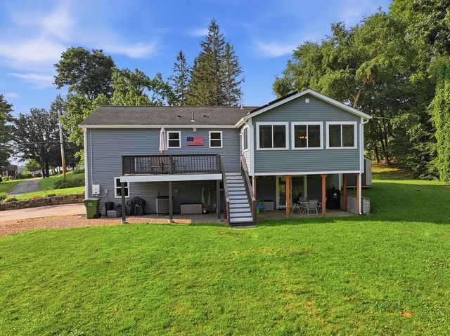137 Ward St, North Brookfield, MA 01535