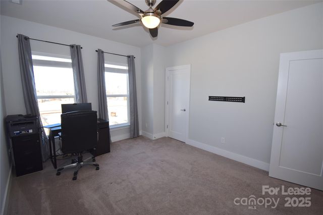 2813 Grand Union Way, Charlotte, NC 28209