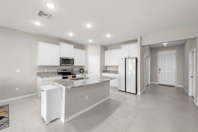 33503 FIELD MAPLE LOOP, Wesley Chapel, FL 33545