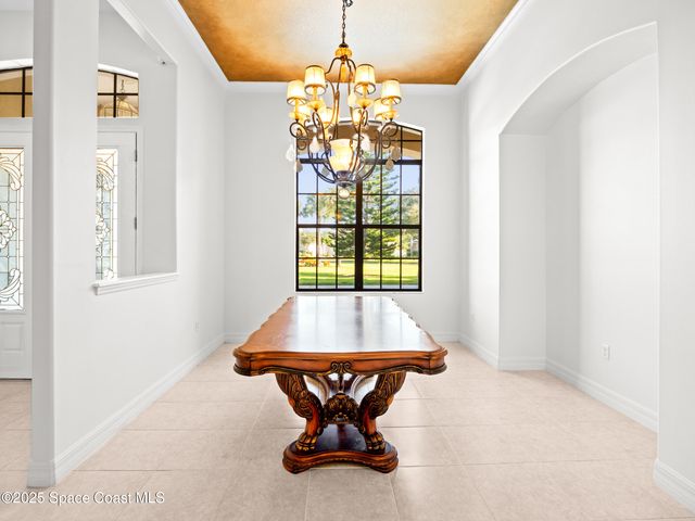 896 Yellow Wood Court SE, Palm Bay, FL 32909