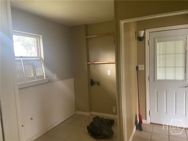 97 Bays Avenue, Savannah, GA 31408