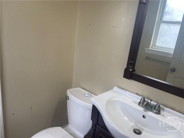 97 Bays Avenue, Savannah, GA 31408