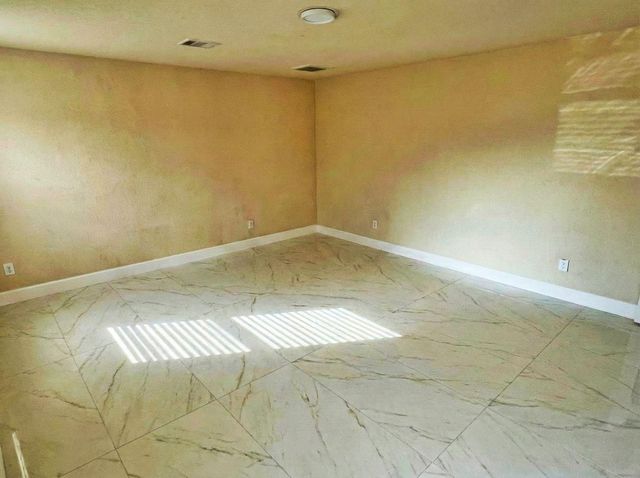 10314 Moonset Lane, Houston, TX 77016