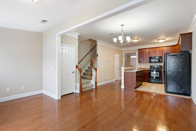 2327 Alteras Dr, Nashville, TN 37211