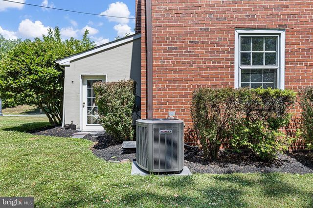 4302 MARLOWE RD, Wilmington, DE 19802