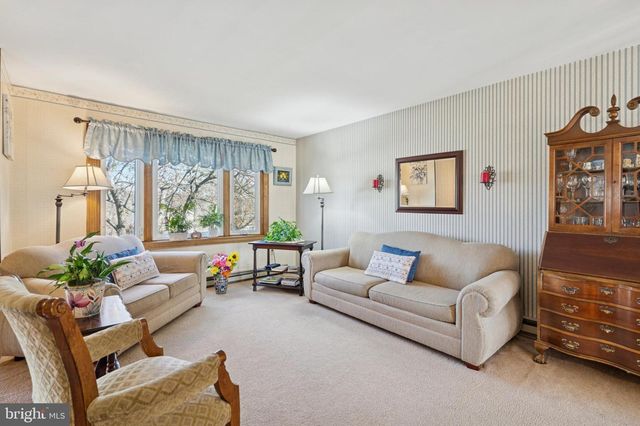 34 CHESTNUT LN, Bechtelsville, PA 19505