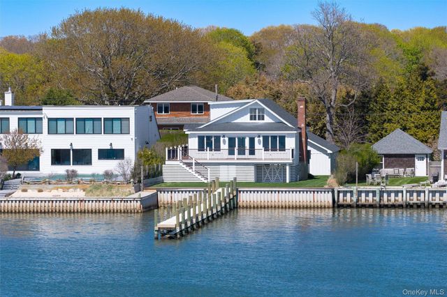 22 Laura Lee Drive, Center Moriches, NY 11934