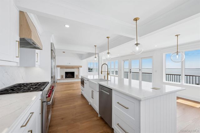 22 Laura Lee Drive, Center Moriches, NY 11934