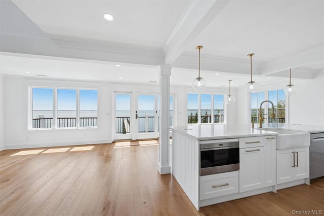 22 Laura Lee Drive, Center Moriches, NY 11934