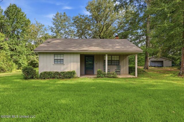 1031 Thigpen Road, Raymond, MS 39154
