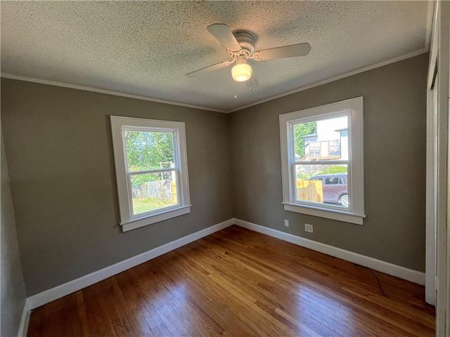 8020 Mercier Street, Kansas City, MO 64114