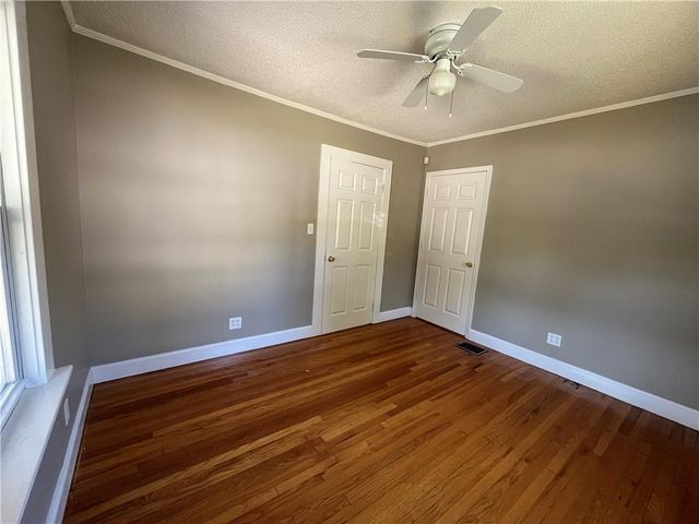 8020 Mercier Street, Kansas City, MO 64114