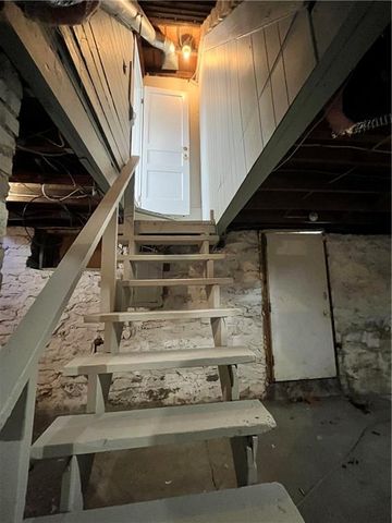 8020 Mercier Street, Kansas City, MO 64114