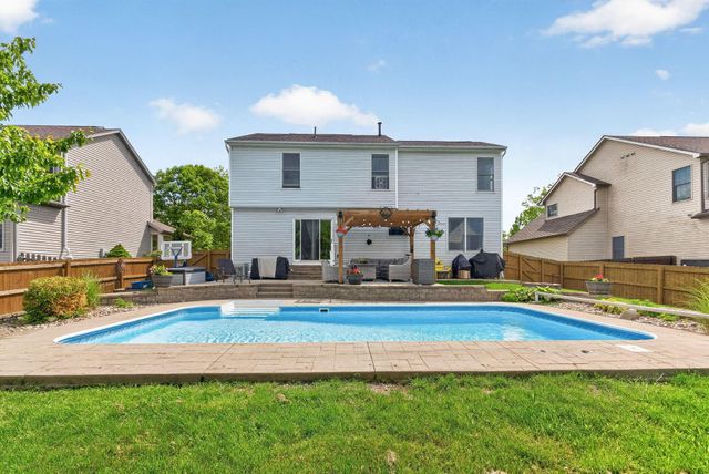 1825 Creekview Drive, Marysville, OH 43040