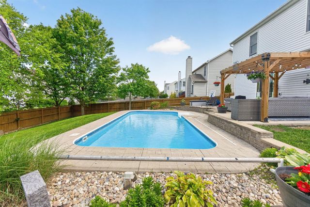 1825 Creekview Drive, Marysville, OH 43040