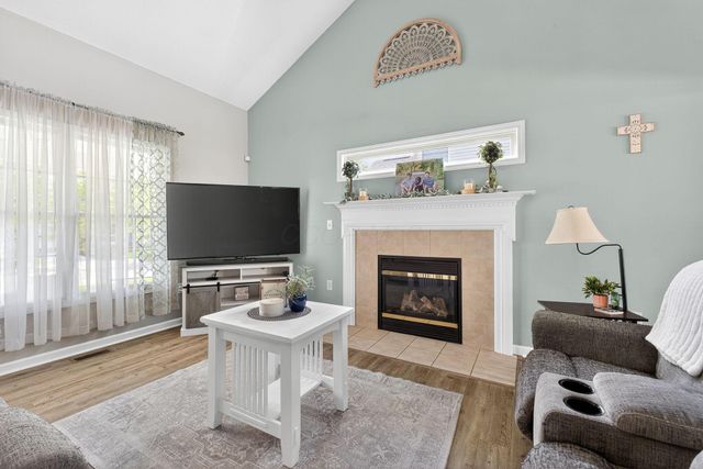 1825 Creekview Drive, Marysville, OH 43040