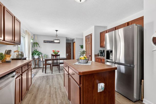 1825 Creekview Drive, Marysville, OH 43040