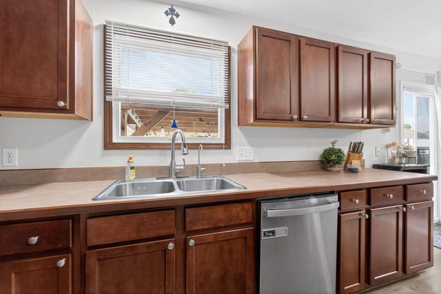 1825 Creekview Drive, Marysville, OH 43040