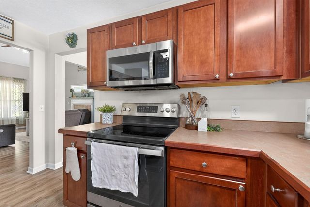 1825 Creekview Drive, Marysville, OH 43040