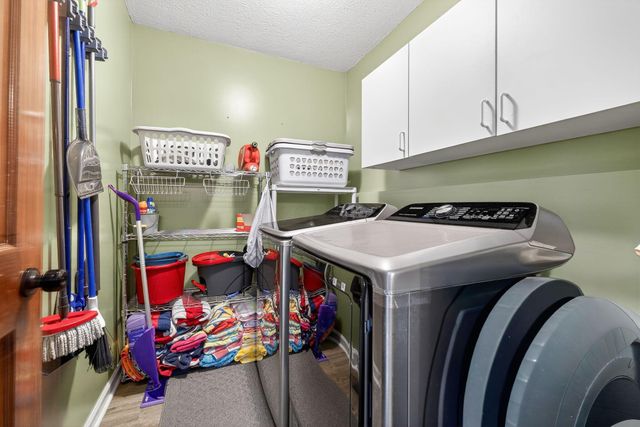 1825 Creekview Drive, Marysville, OH 43040