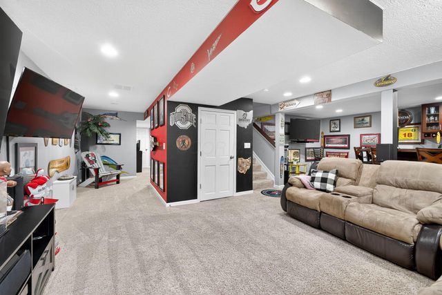 1825 Creekview Drive, Marysville, OH 43040