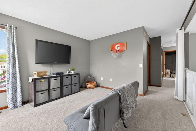 1825 Creekview Drive, Marysville, OH 43040