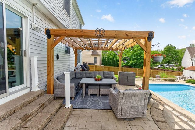 1825 Creekview Drive, Marysville, OH 43040