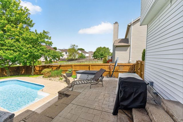 1825 Creekview Drive, Marysville, OH 43040