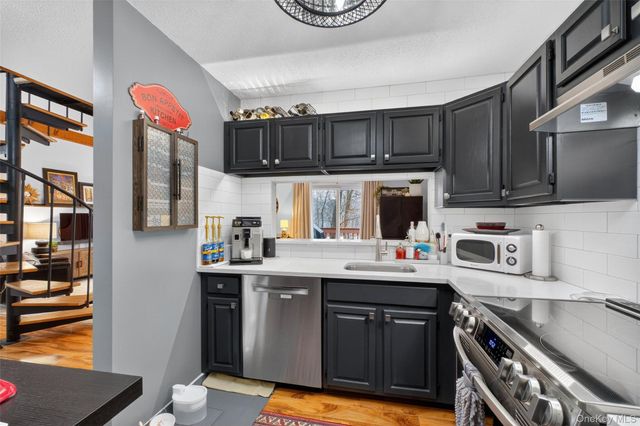 702 Autumn Lane, Brewster, NY 10509