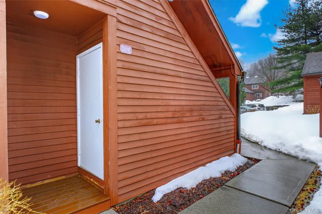 702 Autumn Lane, Brewster, NY 10509