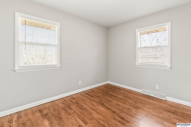 7736 Richmond Drive, Omaha, NE 68134