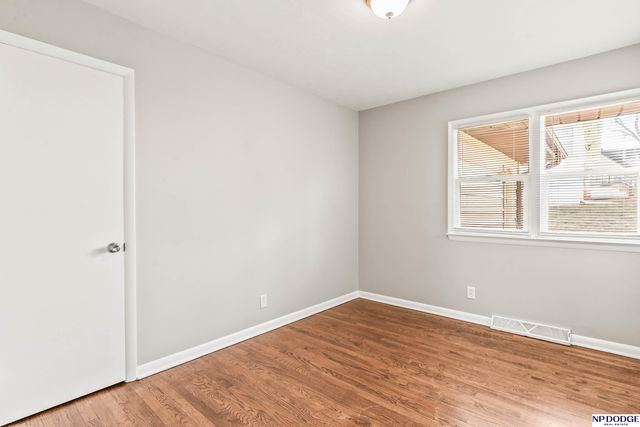 7736 Richmond Drive, Omaha, NE 68134