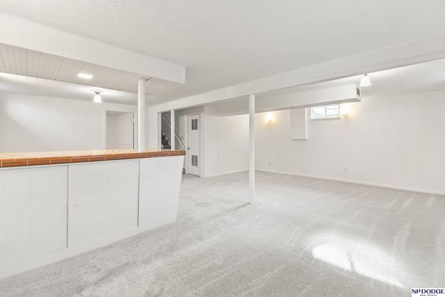 7736 Richmond Drive, Omaha, NE 68134