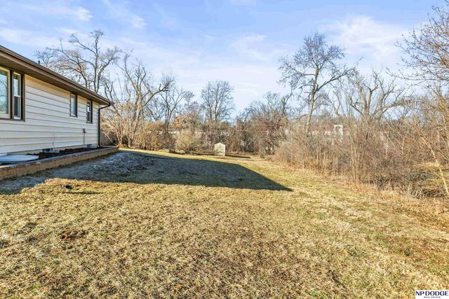 7736 Richmond Drive, Omaha, NE 68134