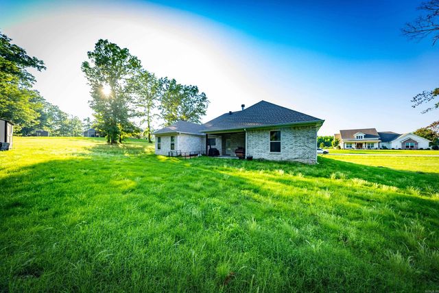 13017 Avilla Hills Cove, Alexander, AR 72002