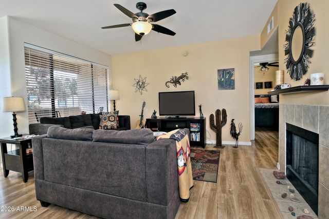 4925 E DESERT COVE Avenue 359, Scottsdale, AZ 85254