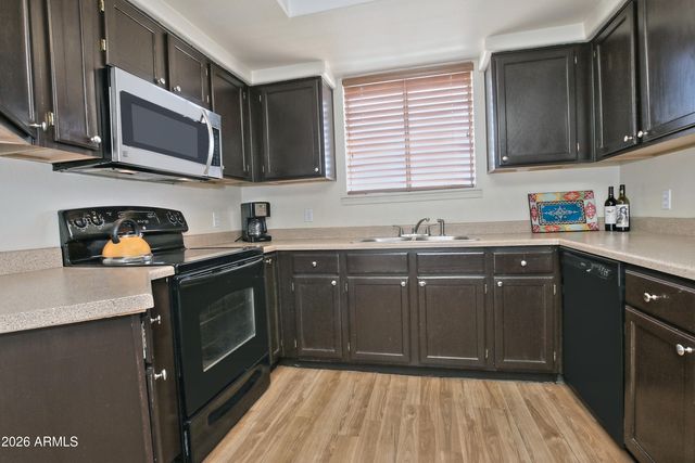 4925 E DESERT COVE Avenue 359, Scottsdale, AZ 85254