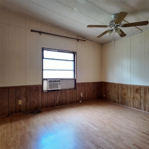 119 Monticello Street, Trinity, TX 75862