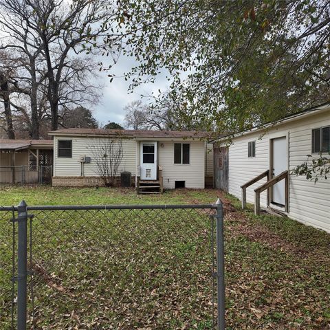 119 Monticello Street, Trinity, TX 75862