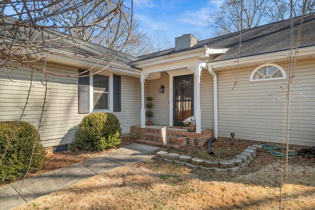 32 Jackson Court, Piedmont, SC 29673