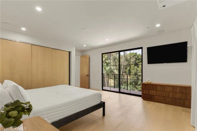 1102 W 6th, San Pedro, CA 90731