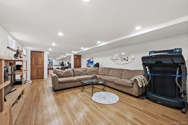 7547 Furmanville Avenue, Middle Village, NY 11379