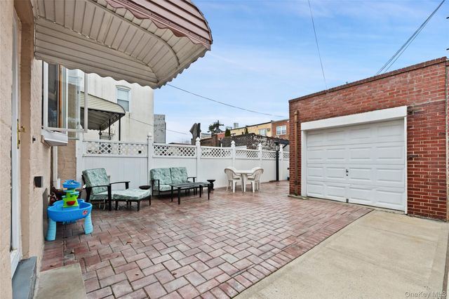 7547 Furmanville Avenue, Middle Village, NY 11379