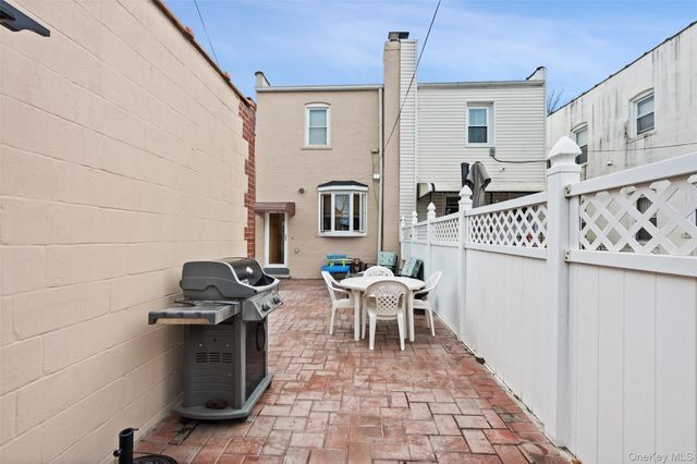 7547 Furmanville Avenue, Middle Village, NY 11379
