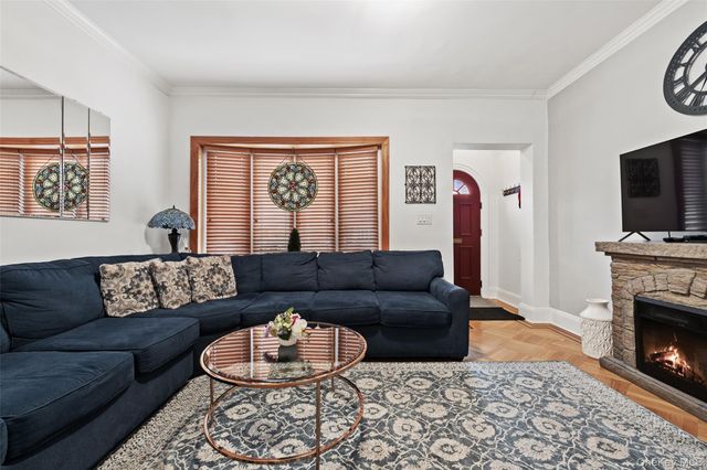 7547 Furmanville Avenue, Middle Village, NY 11379