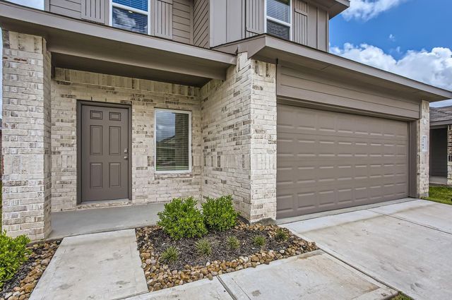 5703 Redstone Gardens Drive, Spring, TX 77373