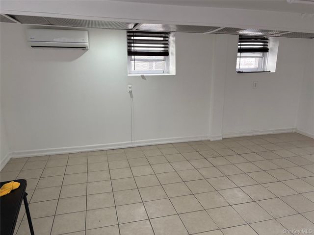 1712 Jarvis Avenue, Bronx, NY 10461