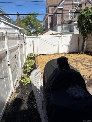1712 Jarvis Avenue, Bronx, NY 10461