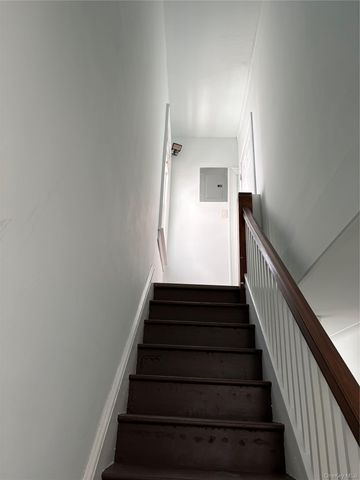 1712 Jarvis Avenue, Bronx, NY 10461