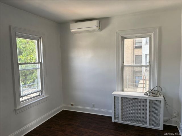1712 Jarvis Avenue, Bronx, NY 10461
